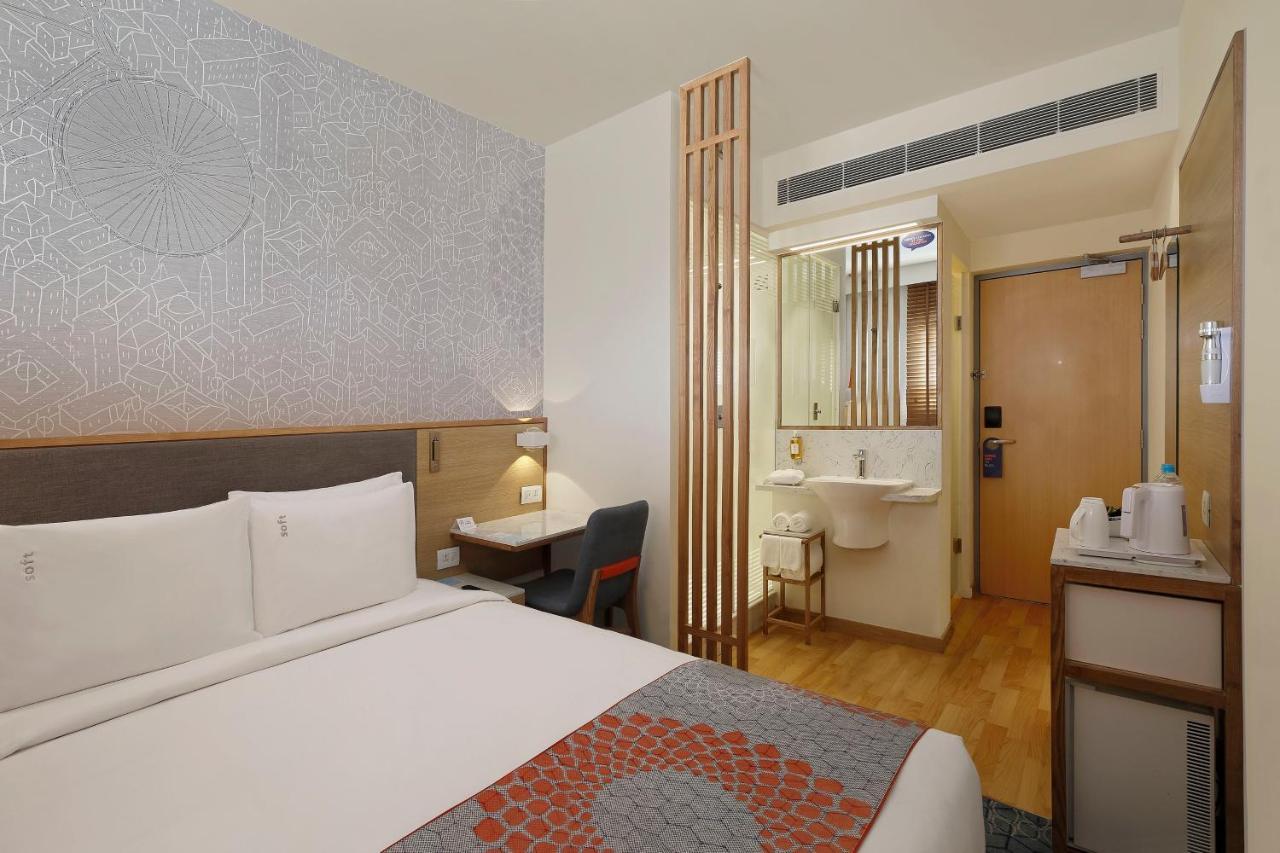 Holiday Inn Express Ahmedabad Prahlad Nagar By Ihg Extérieur photo